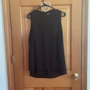 Japan’s black flowy layered top XL